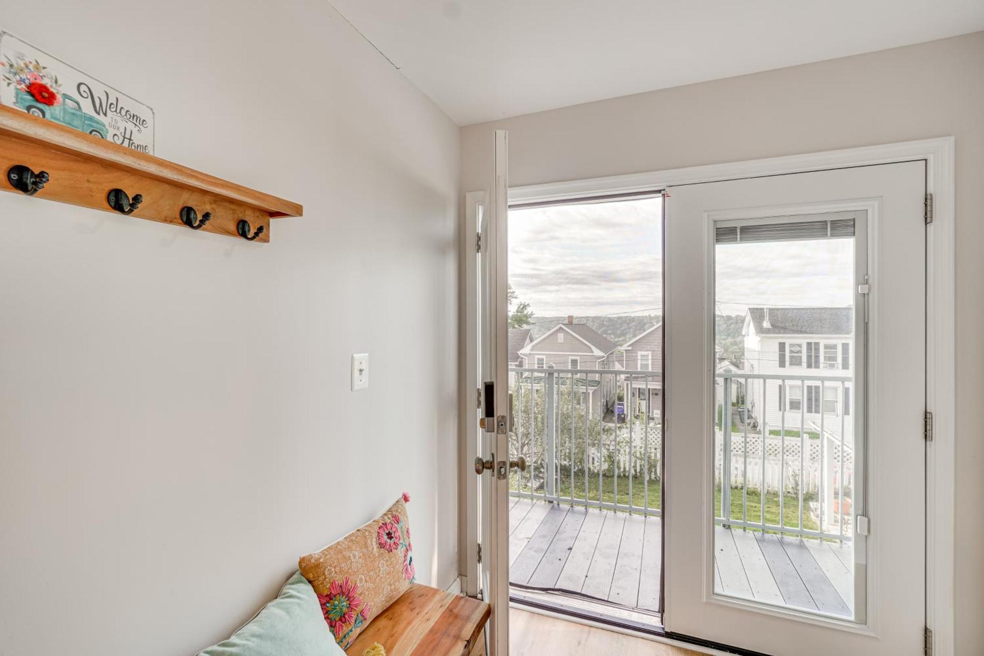 Epic Brunswick Apartment, Deck With Private Hot Tub! エクステリア 写真