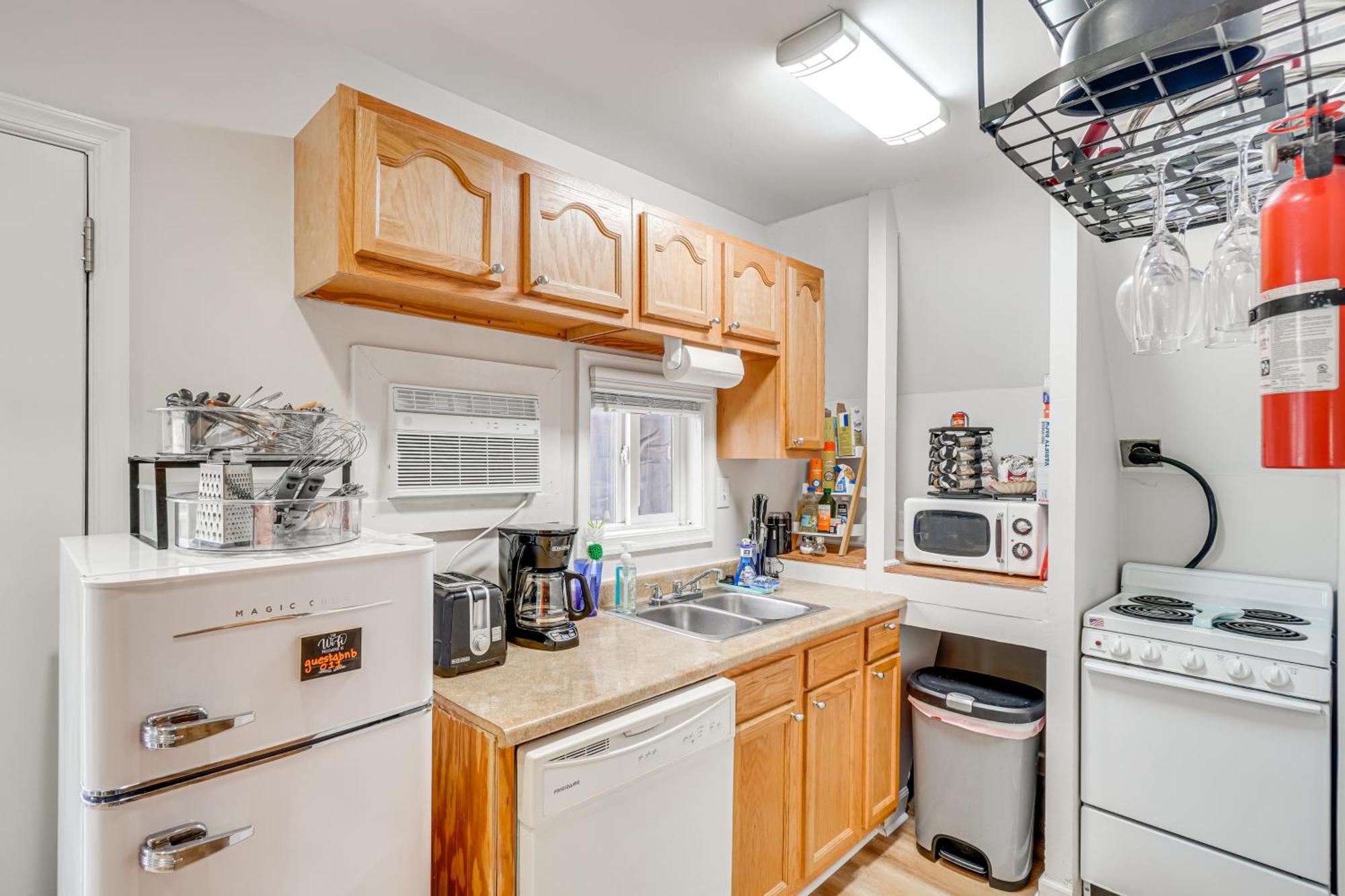 Epic Brunswick Apartment, Deck With Private Hot Tub! エクステリア 写真