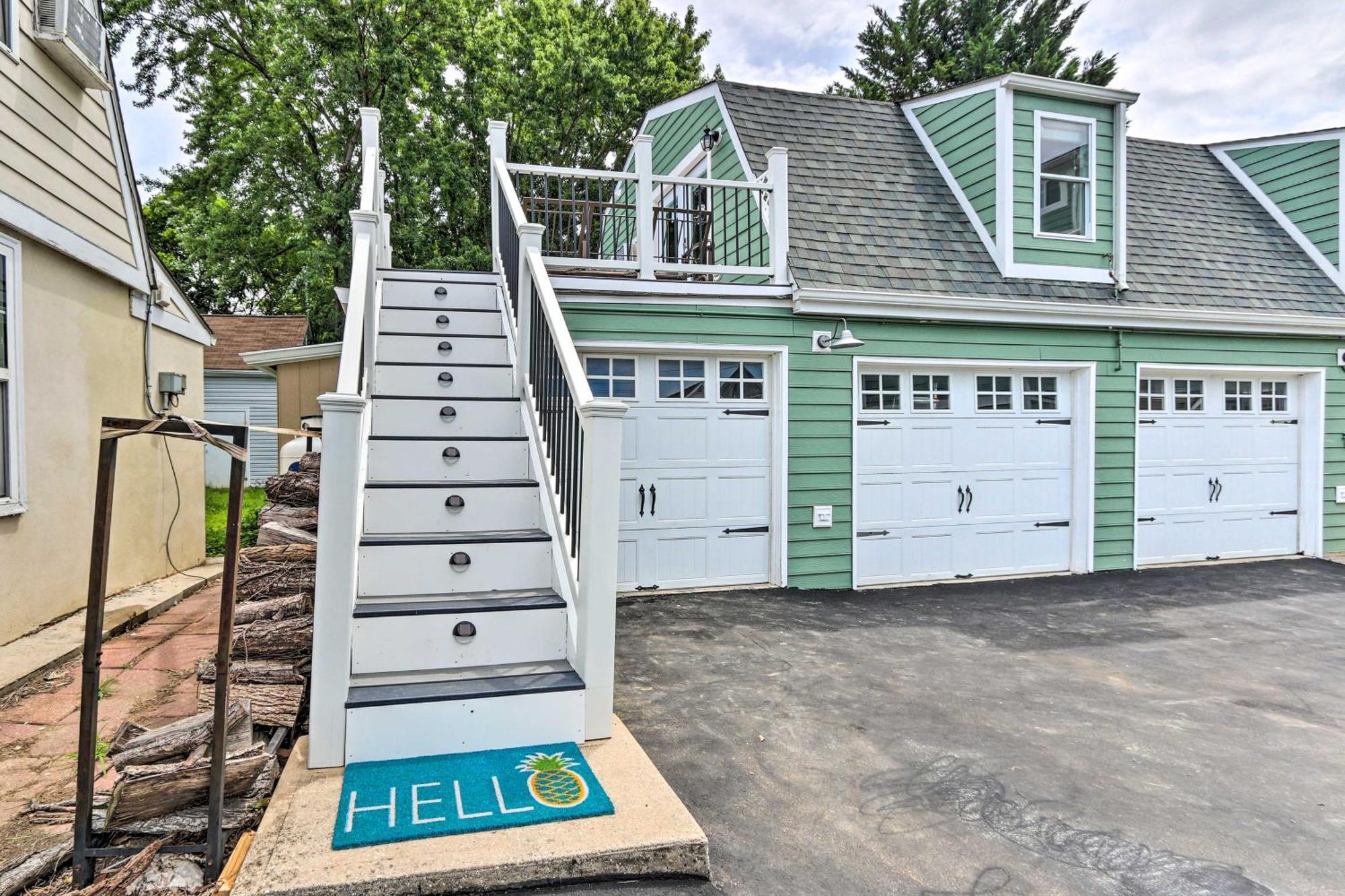 Epic Brunswick Apartment, Deck With Private Hot Tub! エクステリア 写真